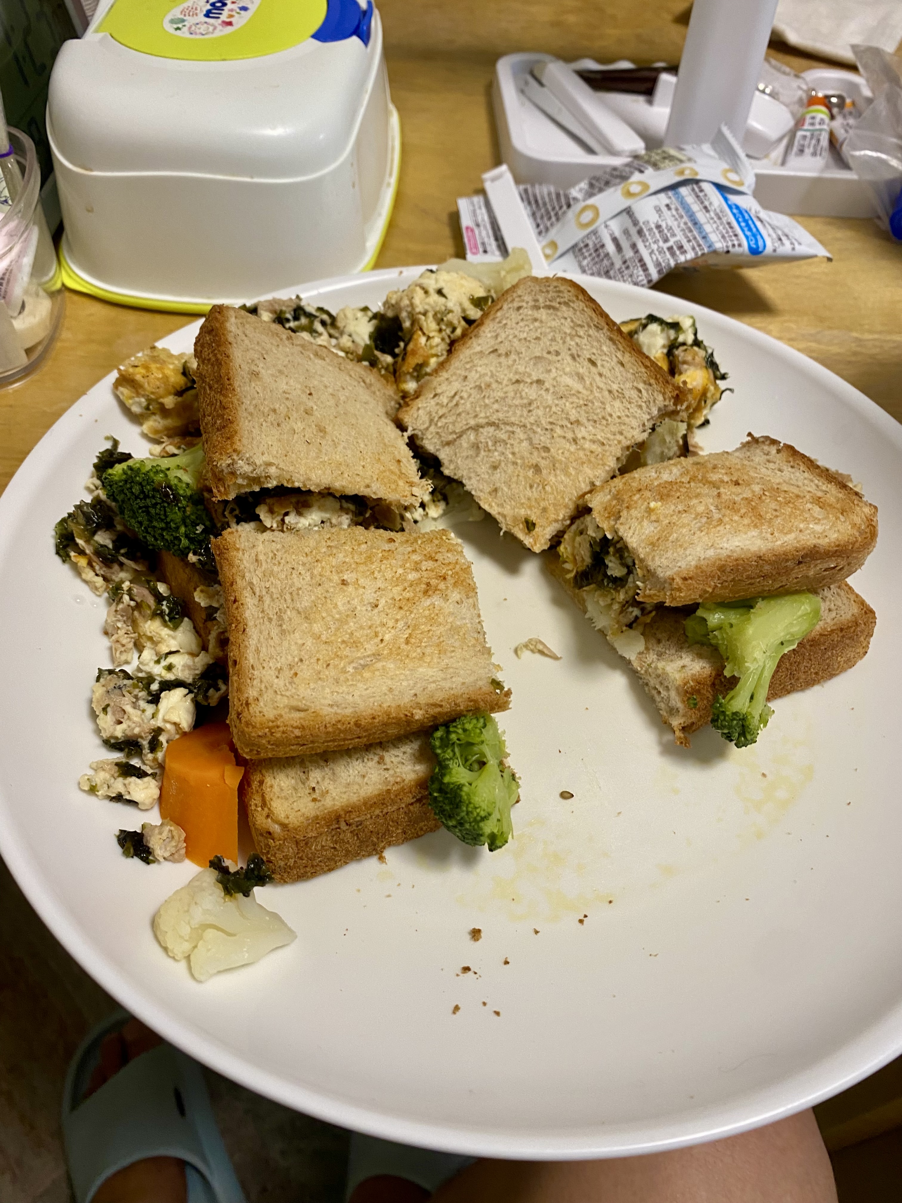 野菜たっぷりホットサンド