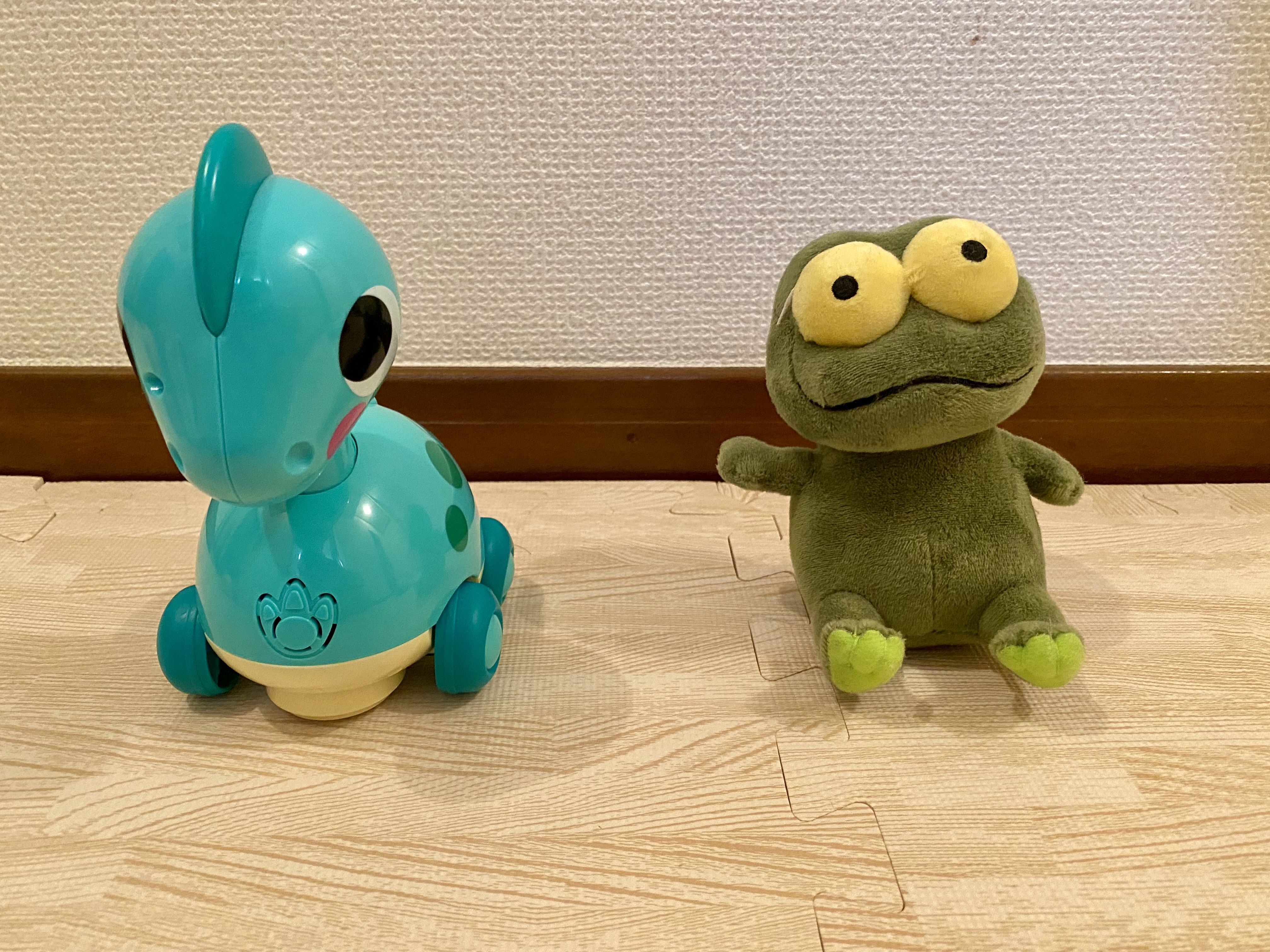 ロボットとカエル